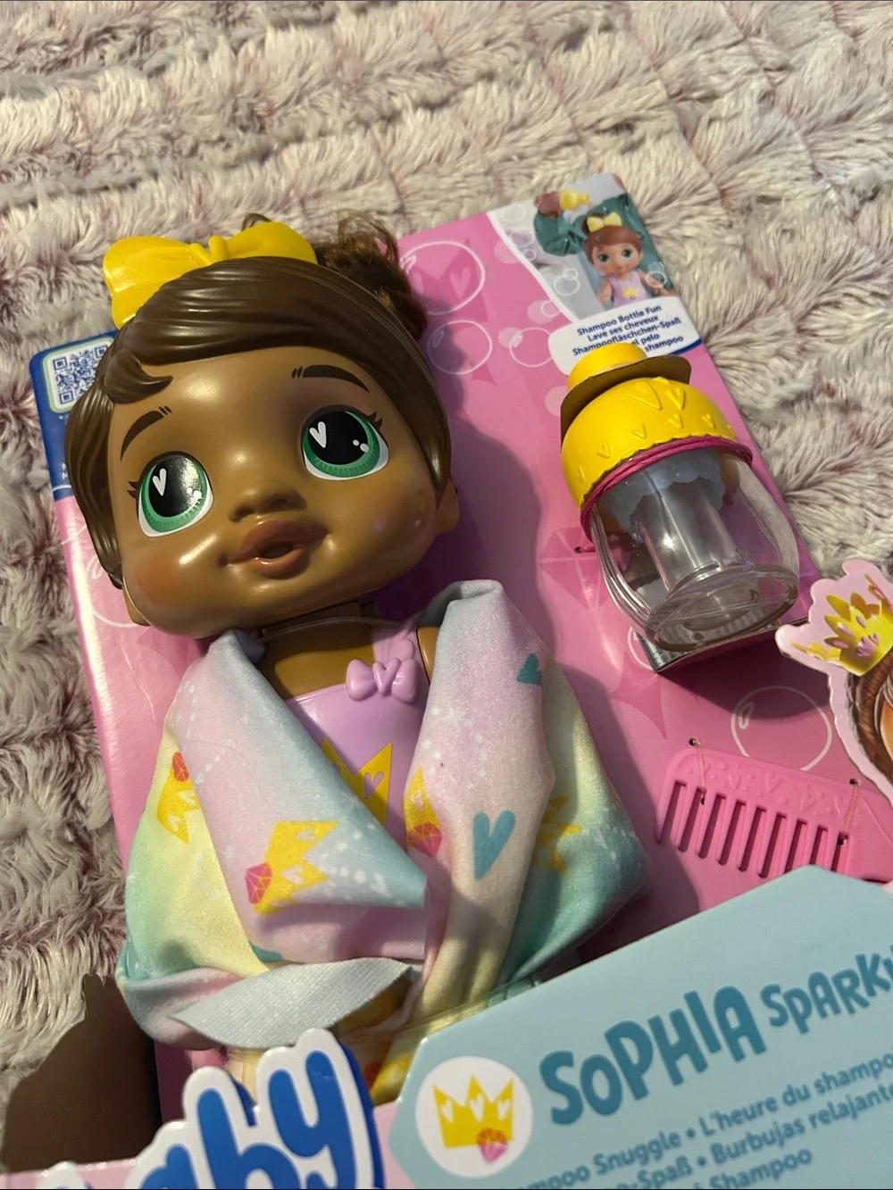 Baby Alive Sophia Sparkle Interactive Doll - shampoo snuggles